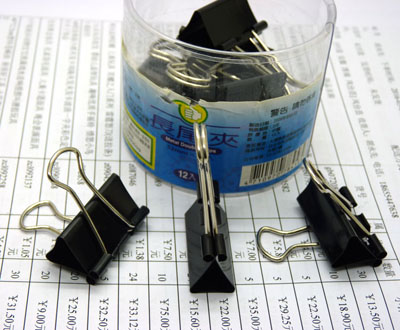 32mm铁夹 12只/筒桶装金属夹